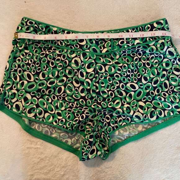 Vintage Diane Von Furstenberg shorts - Picture 3 of 6
